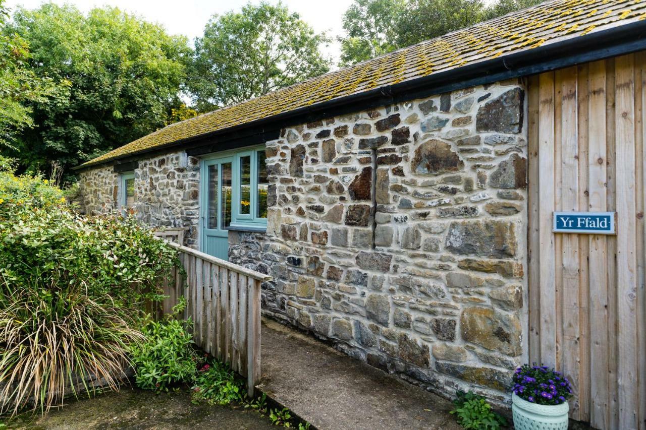 Cwm Connell Coastal Cottages Moylgrove Exterior foto